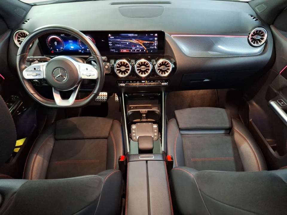 Mercedes-Benz GLA 250 - Imagem 12
