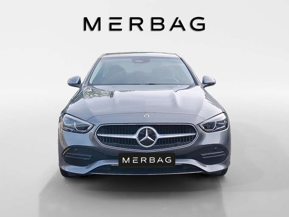 Mercedes-Benz C 180 - Imagem 8