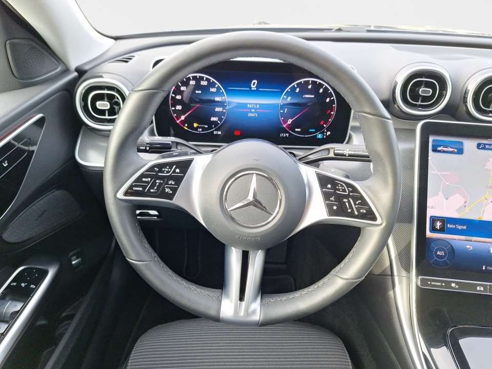 Mercedes-Benz C 180 - Imagem 13