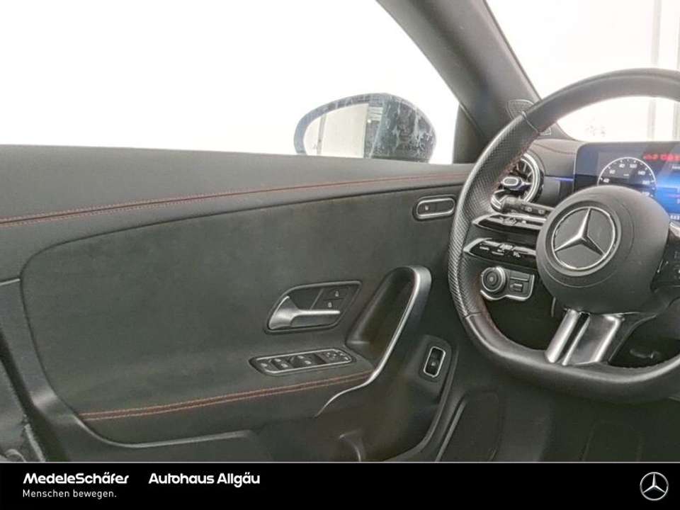 Mercedes-Benz CLA 250 - Imagem 8