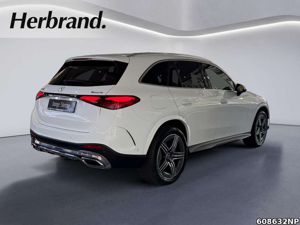 Mercedes-Benz GLC 300 - Imagem 3