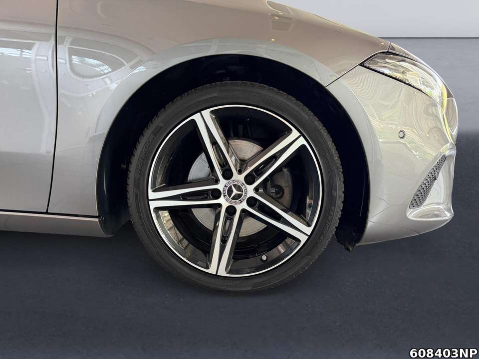 Mercedes-Benz A 200 - Imagem 11