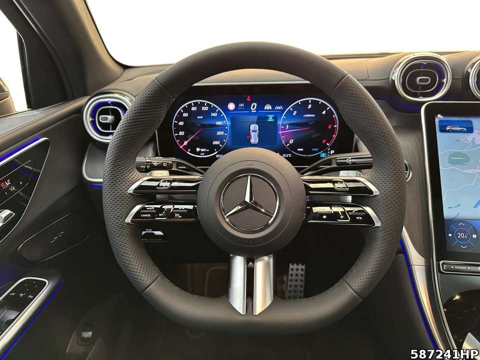 Mercedes-Benz GLC 220 - Imagem 13