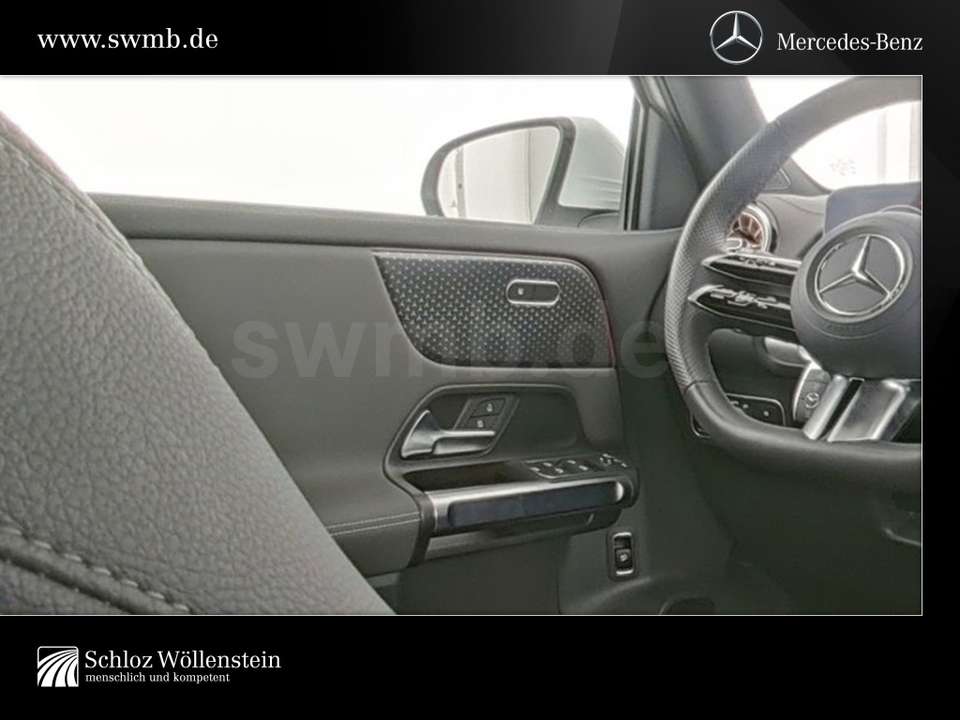 Mercedes-Benz EQB 350 - Imagem 4