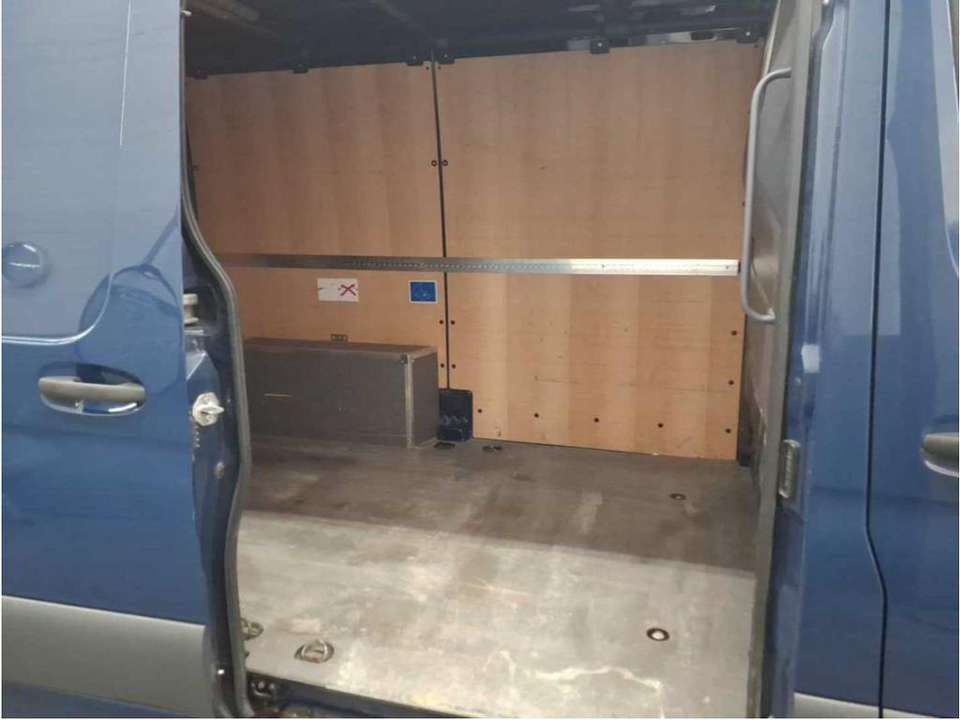 Mercedes-Benz Sprinter - Imagem 6