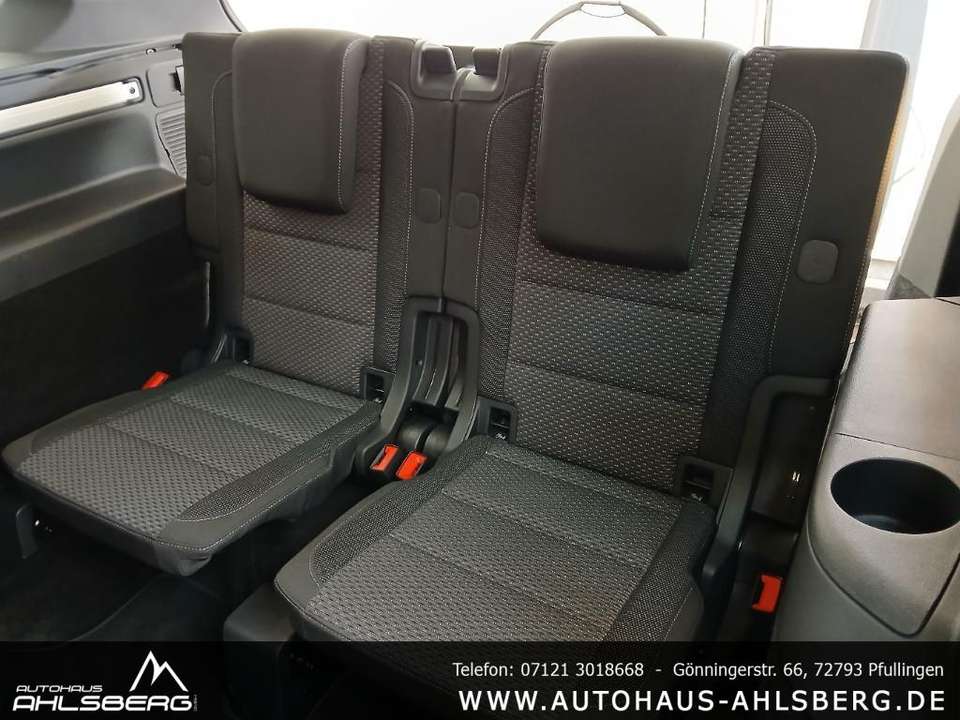 Volkswagen Touran - Imagem 12