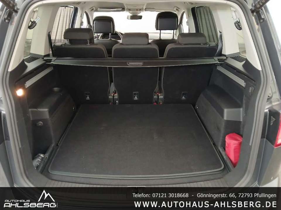 Volkswagen Touran - Imagem 15