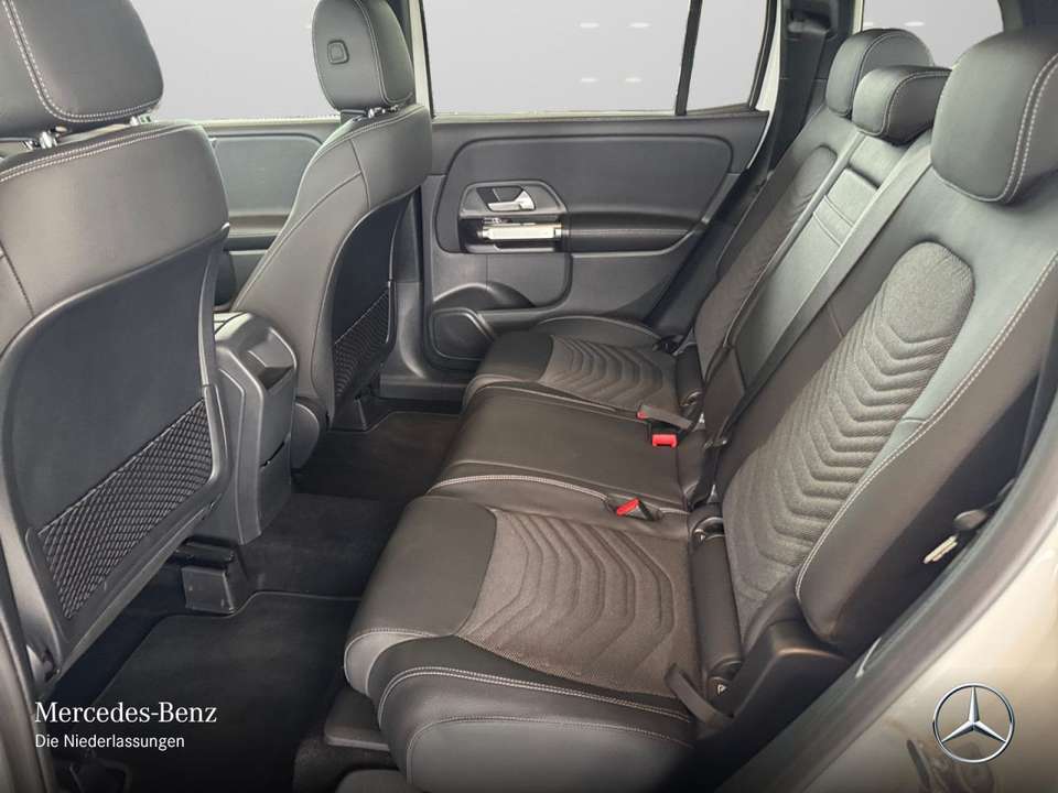 Mercedes-Benz GLB 250 - Imagem 12