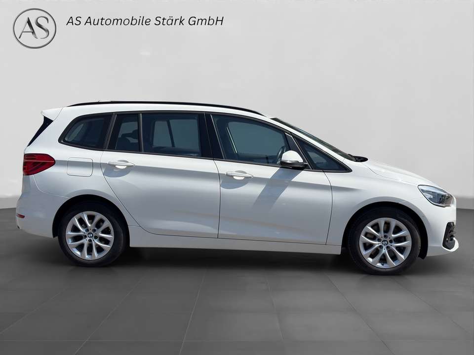 BMW 218 - Imagem 6