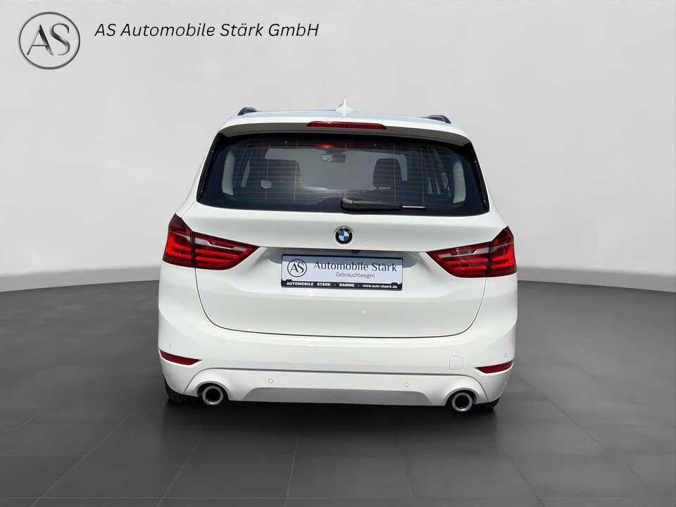 BMW 218 - Imagem 8