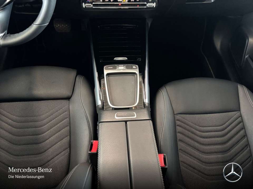 Mercedes-Benz GLB 250 - Imagem 15