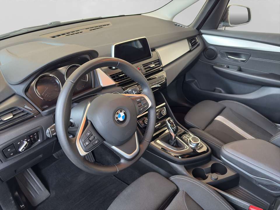 BMW 218 - Imagem 10
