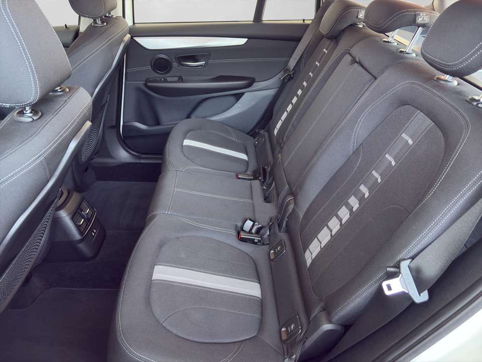 BMW 218 - Imagem 14