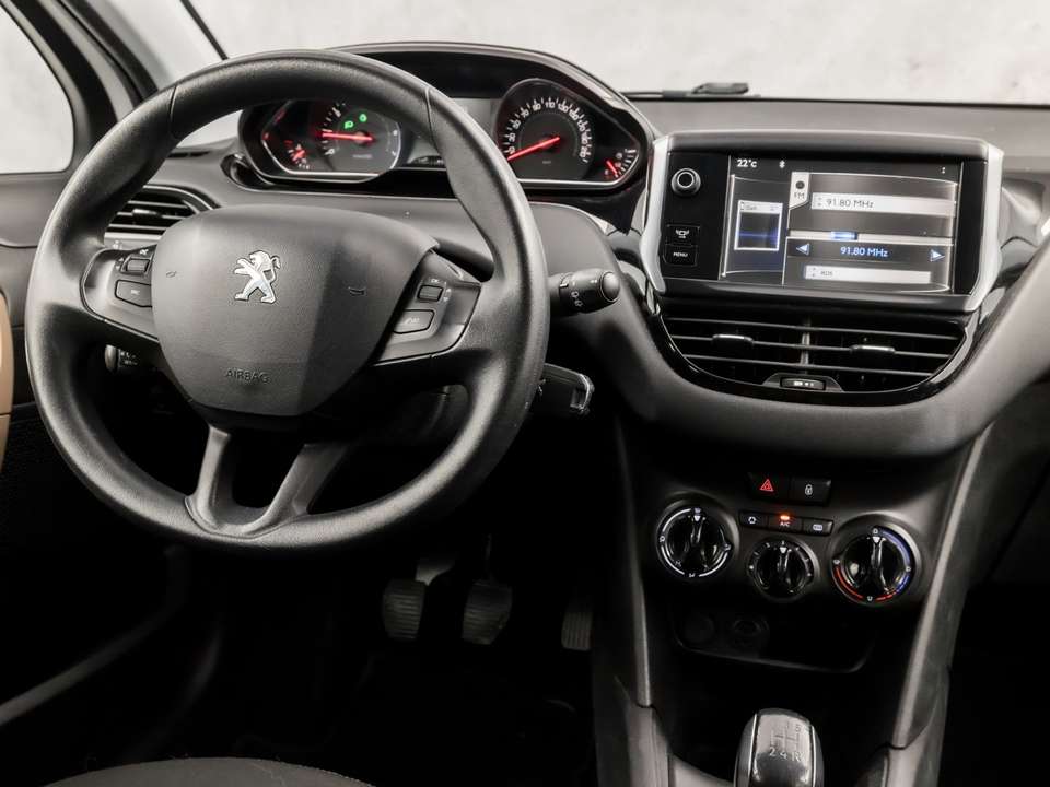 Peugeot 208 - Imagem 7
