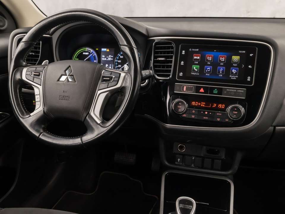 Mitsubishi Outlander - Imagem 7