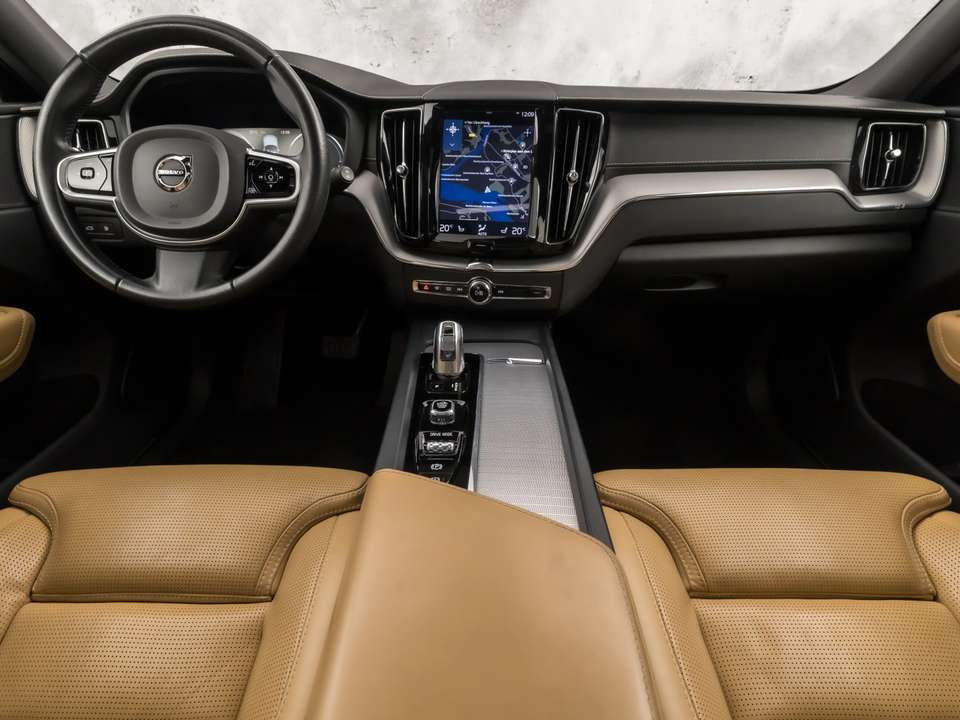 Volvo XC60 - Imagem 6