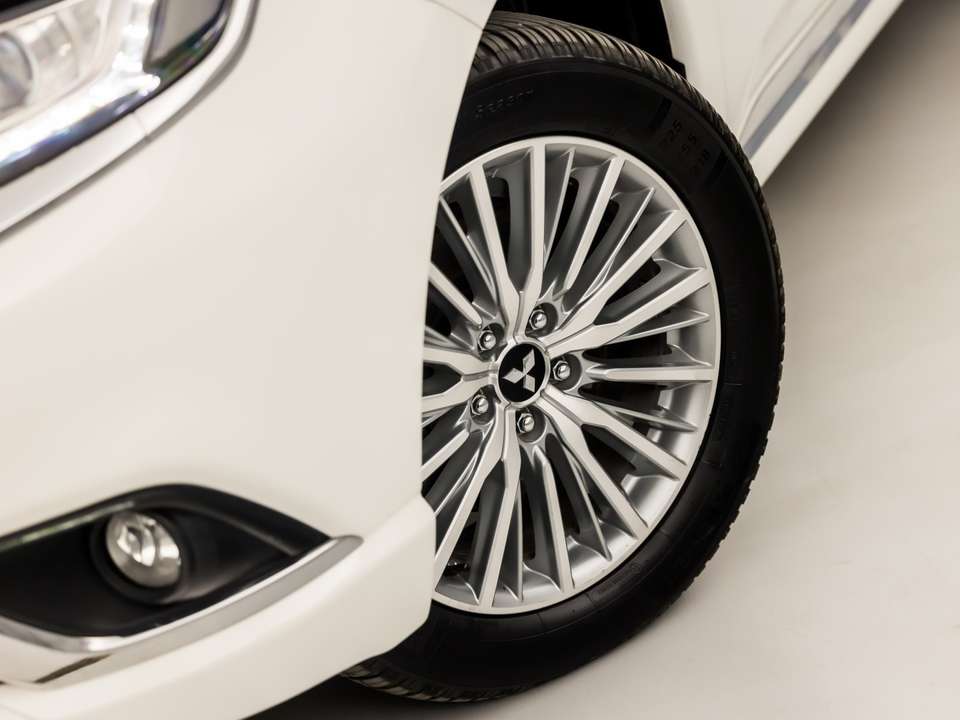 Mitsubishi Outlander - Imagem 11