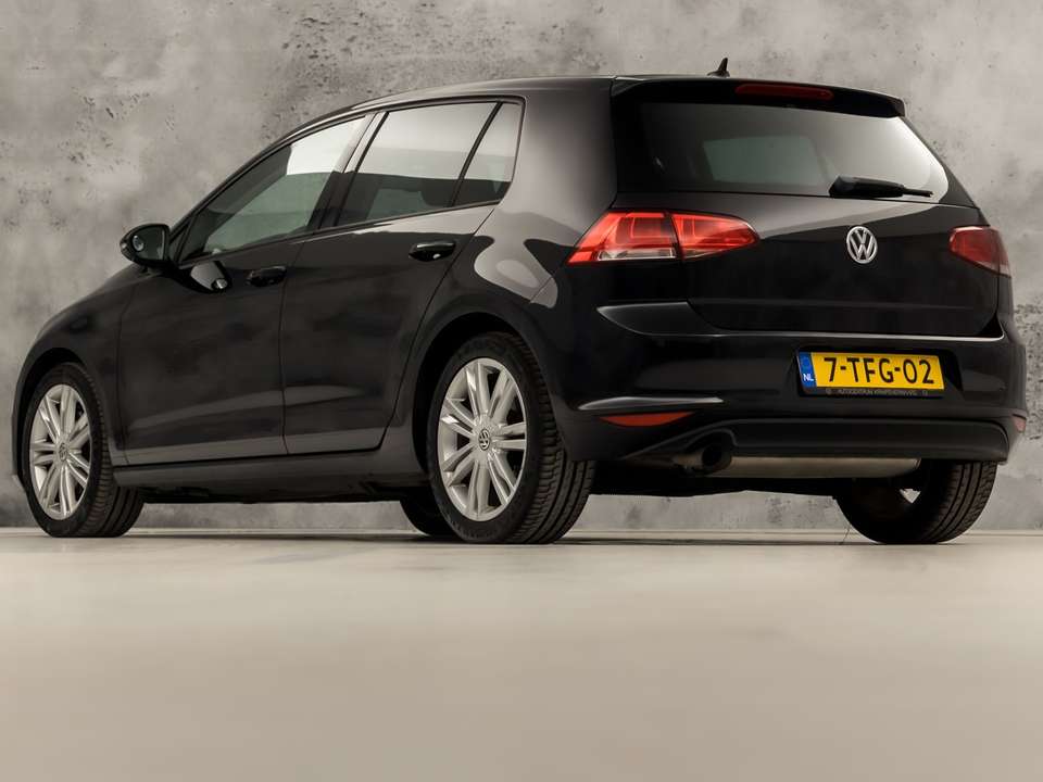 Volkswagen Golf - Imagem 3