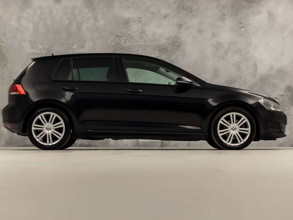 Volkswagen Golf - Imagem 4