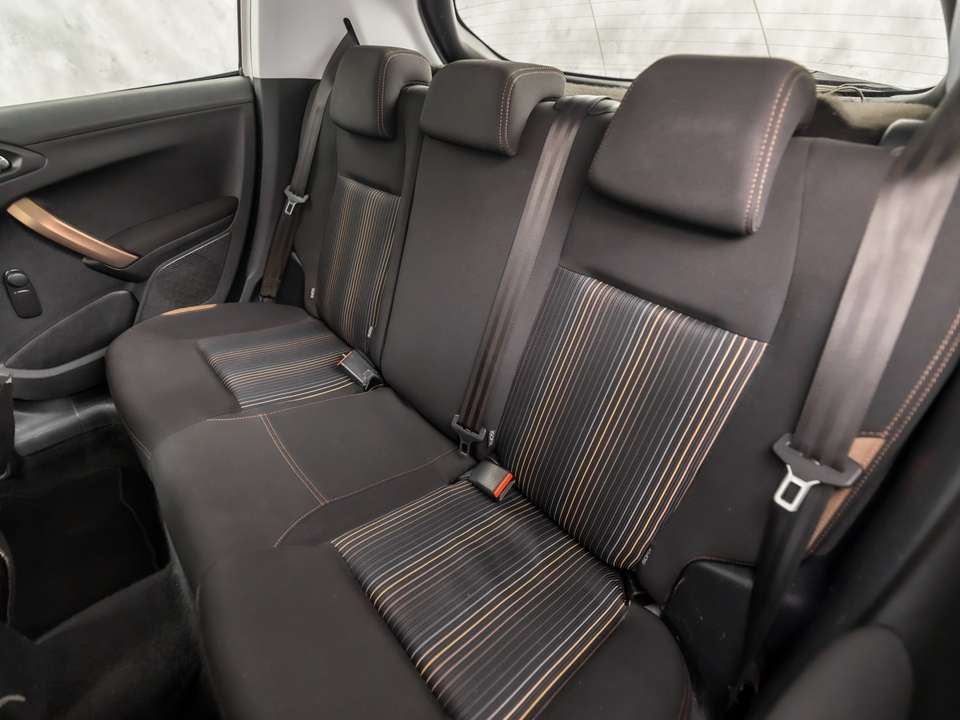 Peugeot 208 - Imagem 13