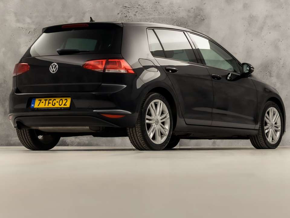 Volkswagen Golf - Imagem 5