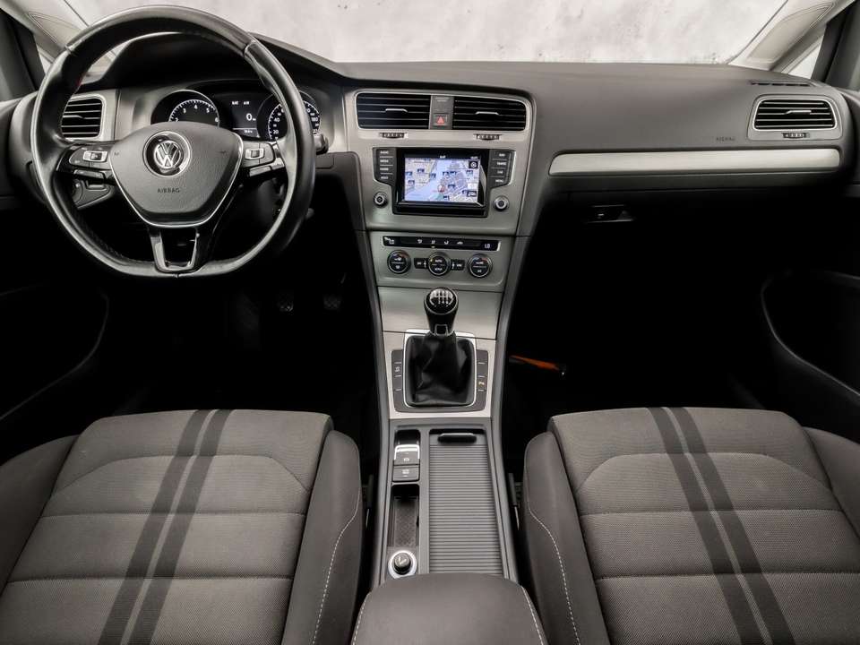 Volkswagen Golf - Imagem 6