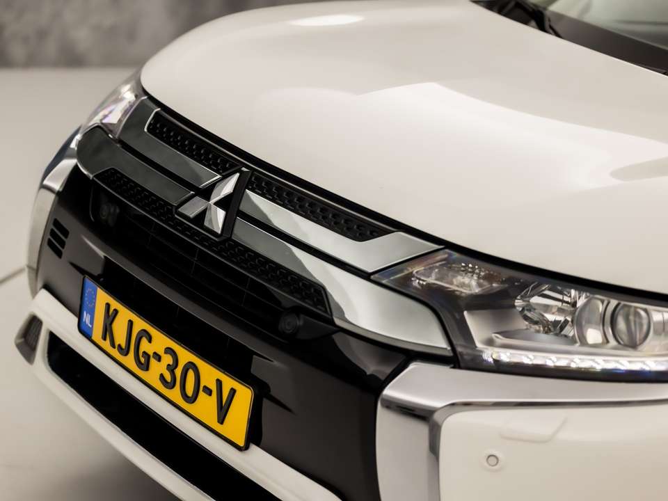 Mitsubishi Outlander - Imagem 15