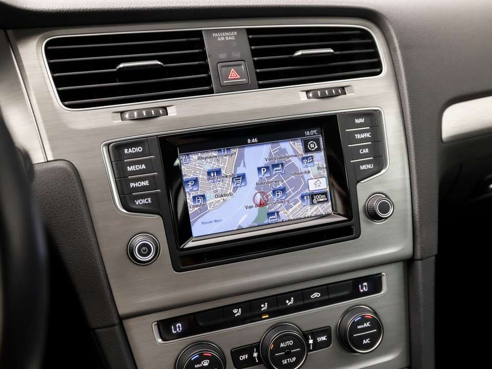 Volkswagen Golf - Imagem 8