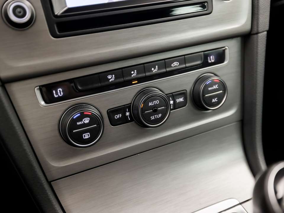 Volkswagen Golf - Imagem 9