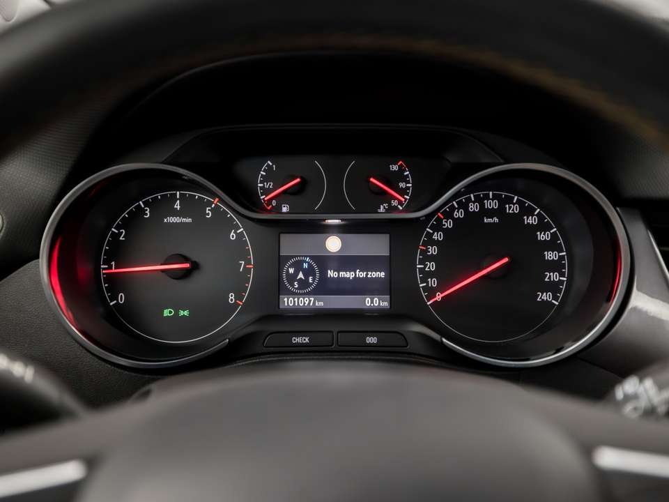 Opel Crossland X - Imagem 18