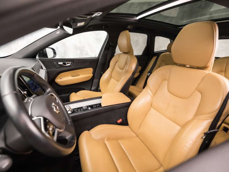 Volvo XC60 - Imagem 15