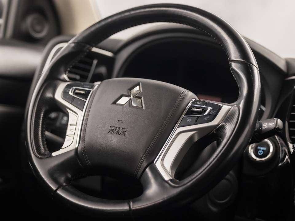 Mitsubishi Outlander - Imagem 17