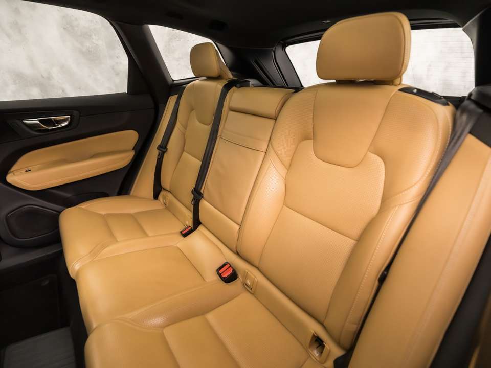 Volvo XC60 - Imagem 16