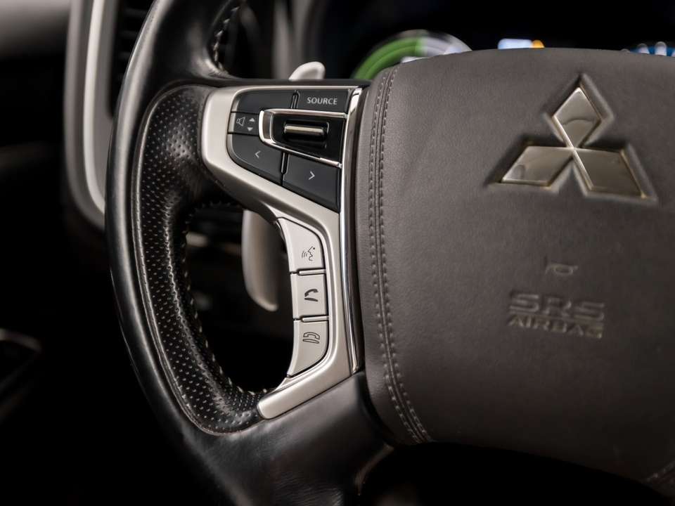 Mitsubishi Outlander - Imagem 18