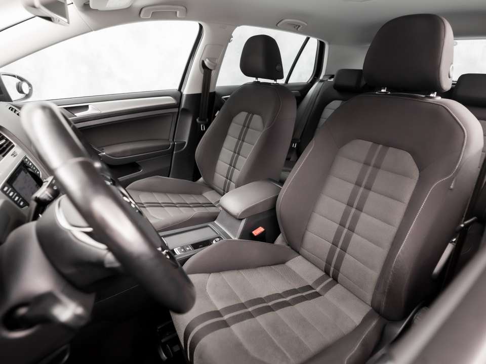 Volkswagen Golf - Imagem 12