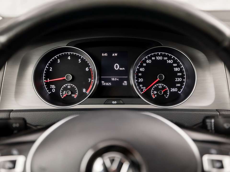 Volkswagen Golf - Imagem 20
