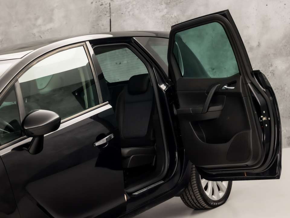 Opel Meriva - Imagem 18