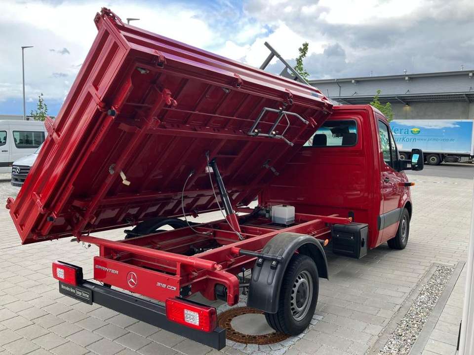 Mercedes-Benz Sprinter - Imagem 2