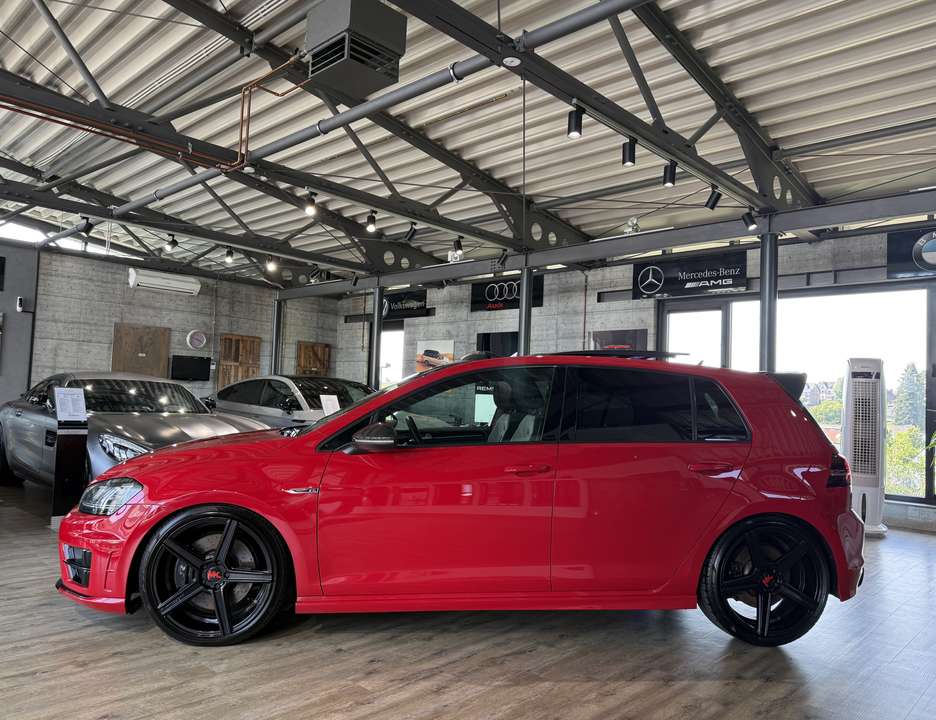 Volkswagen Golf - Imagem 3