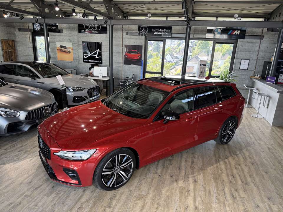 Volvo V60 - Imagem 2