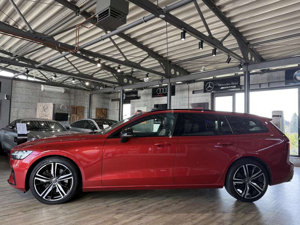 Volvo V60 - Imagem 3
