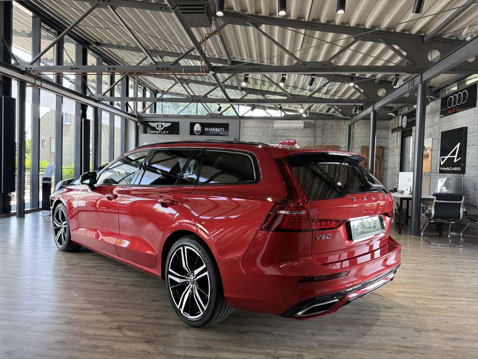 Volvo V60 - Imagem 4