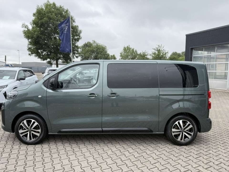 Peugeot Traveller - Imagem 9