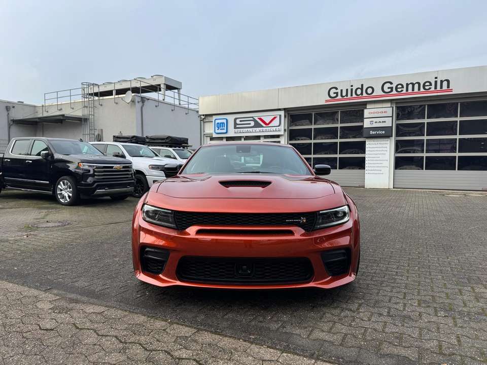 Dodge Charger - Imagem 11