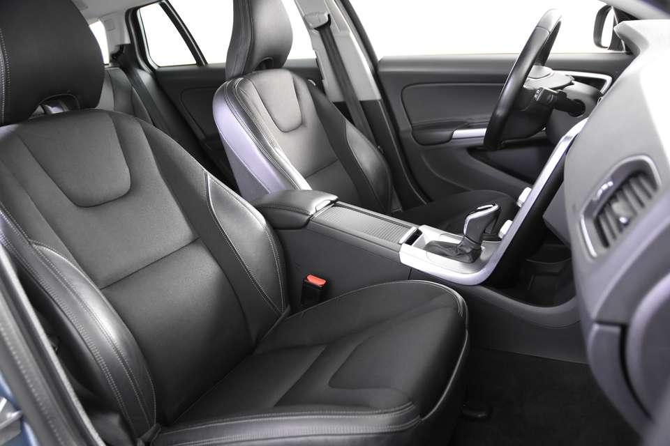 Volvo V60 - Imagem 3