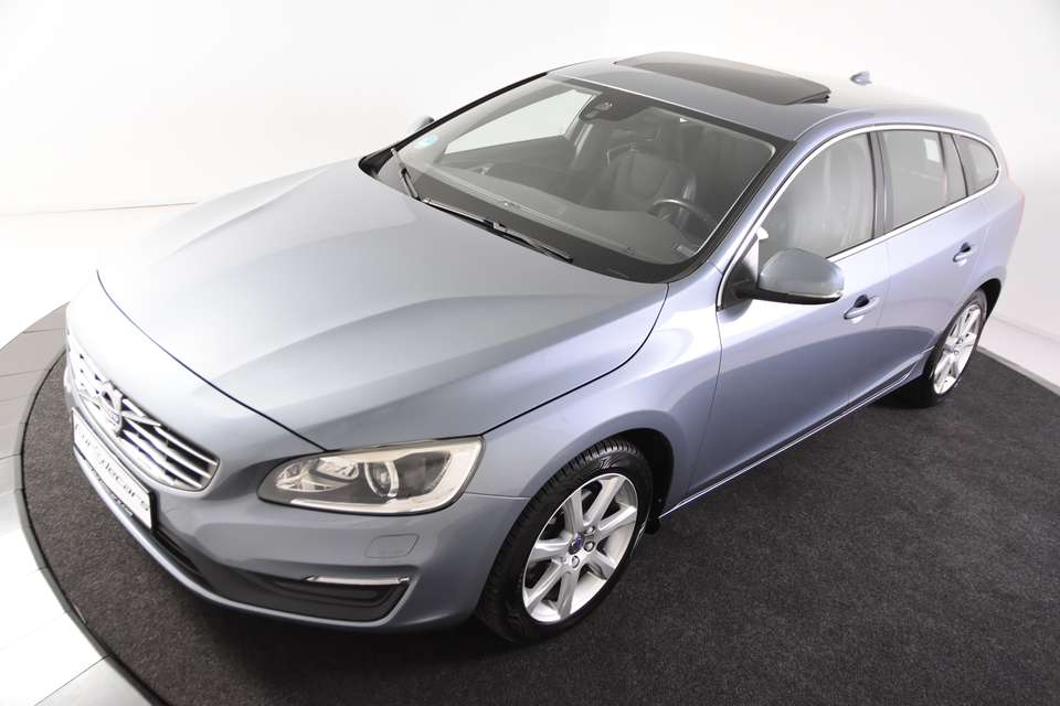 Volvo V60 - Imagem 4
