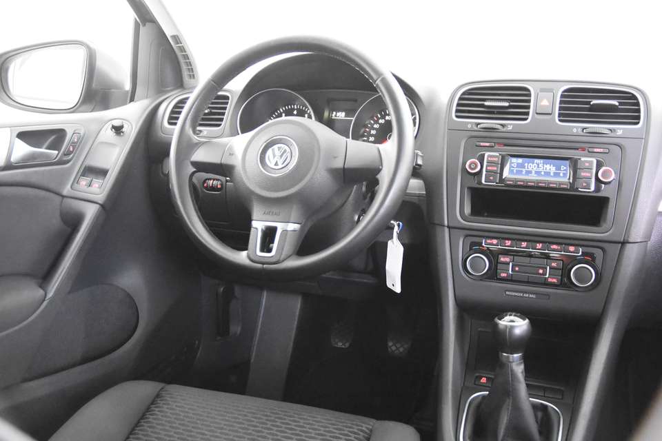 Volkswagen Golf - Imagem 12