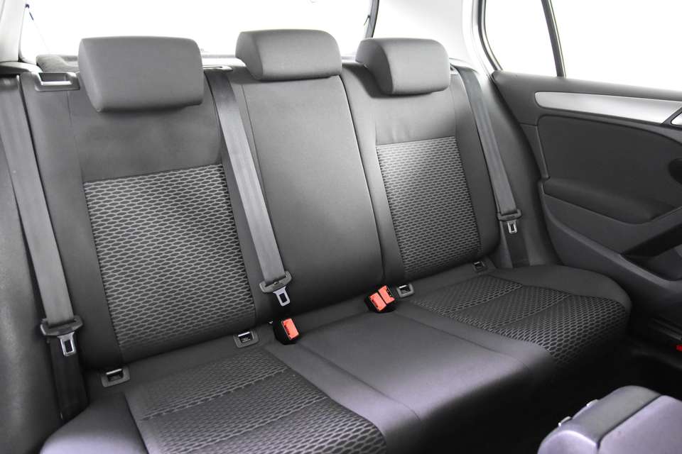 Volkswagen Golf - Imagem 14