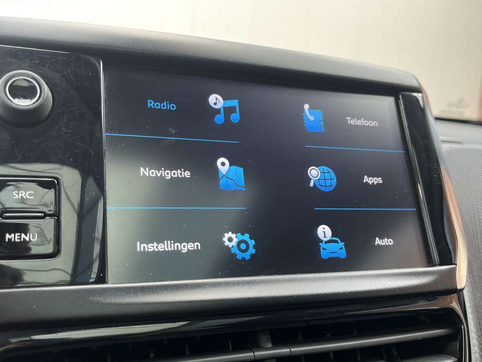 Peugeot 2008 - Imagem 11