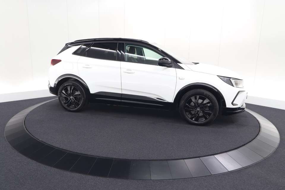 Opel Grandland - Imagem 8